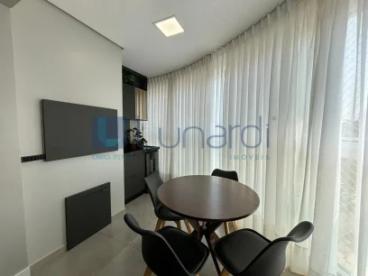 Foto Apartamento com 3 Dormitórios