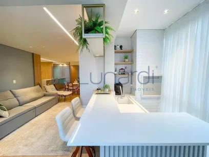 Foto Apartamento com 2 Suítes