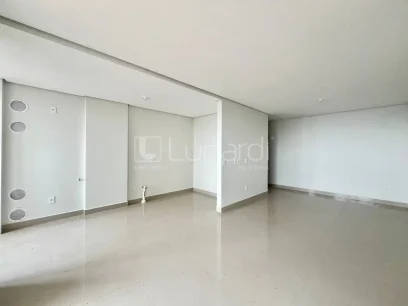 Foto Apartamento com 2 Suítes