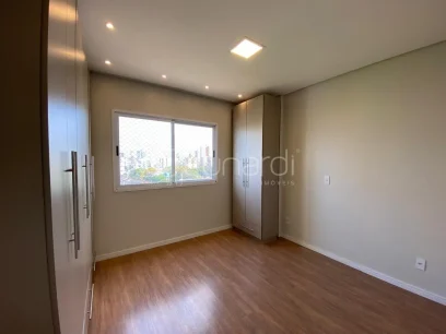 Foto Apartamento com 2 Dormitórios