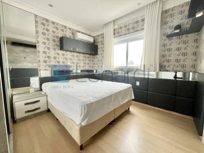 Foto Apartamento com 3 Dormitórios