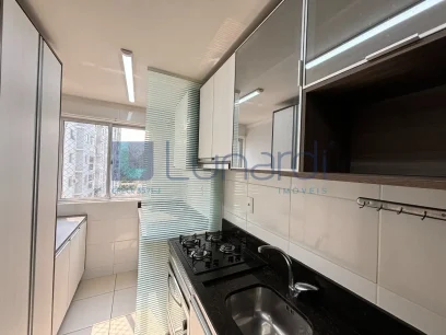 Foto Apartamento com 2 Dormitórios