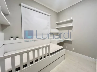 Foto Apartamento com 2 Dormitórios