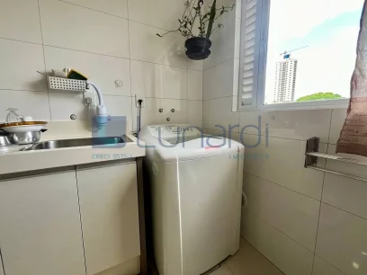 Foto Apartamento com 3 Dormitórios