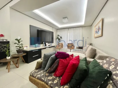 Foto Apartamento com 3 Dormitórios