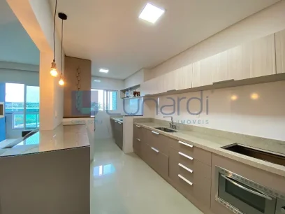 Foto Apartamento com 2 Suítes