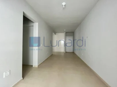 Foto Apartamento com 2 Dormitórios