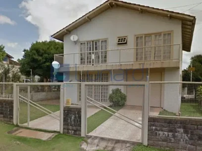 Foto Casa com 3 Dormitórios