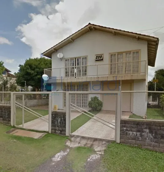 Casa com 3 Dormitórios