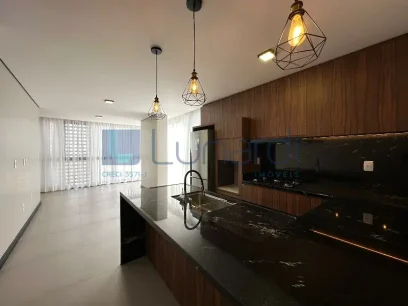 Foto Apartamento com 3 Suítes