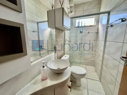 Foto Apartamento com 2 Dormitórios