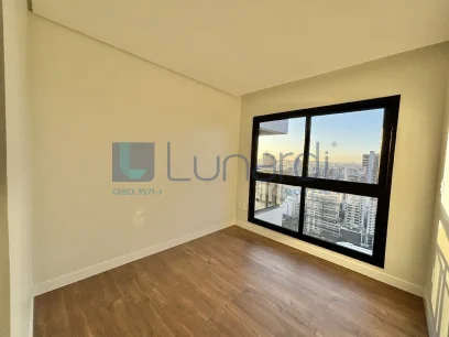 Foto Apartamento com 3 Suítes