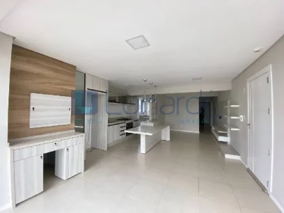 Foto Apartamento com 3 Suítes