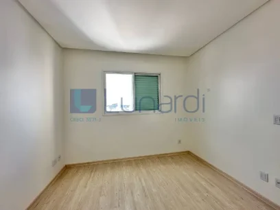 Foto Apartamento com 3 Suítes