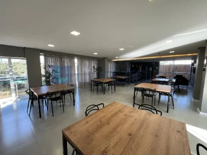 Foto Apartamento com 2 Dormitórios