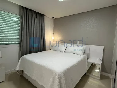 Foto Apartamento com 3 Dormitórios