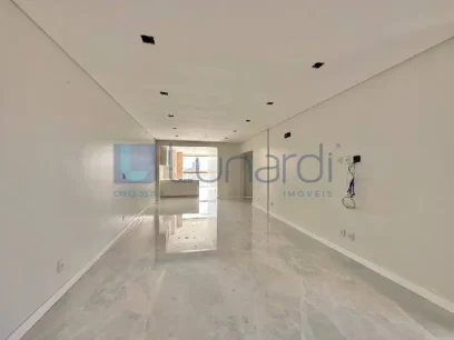 Foto Apartamento com 2 Dormitórios