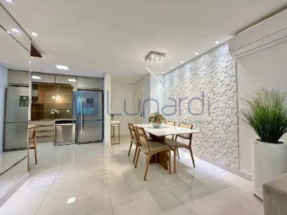 Foto Apartamento com 2 Dormitórios