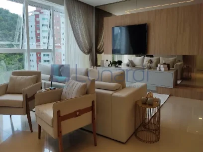 Foto Apartamento com 4 Suítes