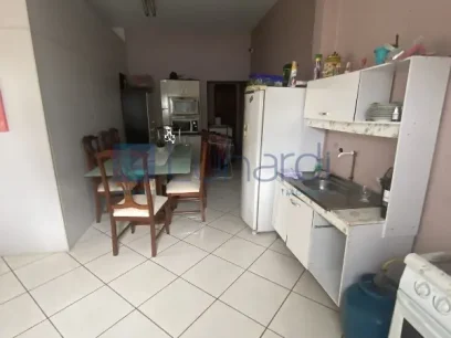 Foto Casa com 3 Dormitórios