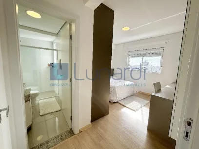 Foto Apartamento com 3 Suítes