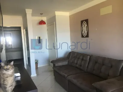 Foto Apartamento com 2 Dormitórios