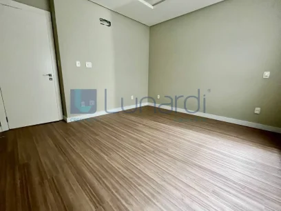 Foto Apartamento com 3 Dormitórios