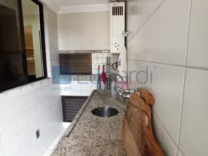 Foto Apartamento com 3 Dormitórios