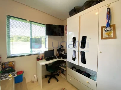 Foto Apartamento com 2 Dormitórios