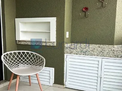 Foto Apartamento com 3 Dormitórios