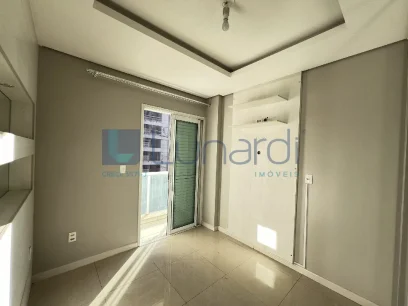 Foto Apartamento com 3 Suítes