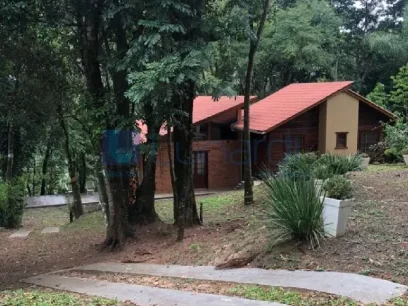 Foto Casa com 3 Dormitórios