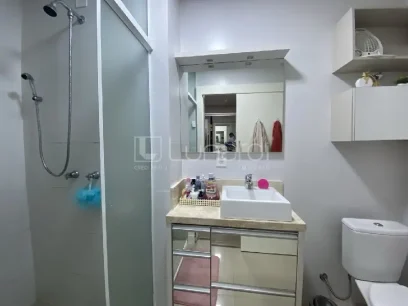 Foto Apartamento com 3 Dormitórios