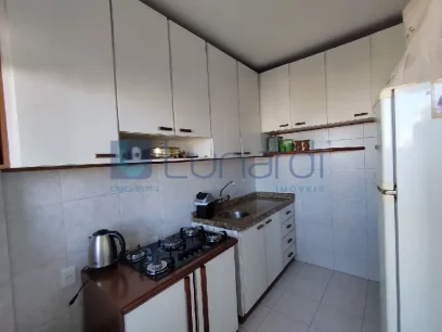 Foto Apartamento com 3 Dormitórios