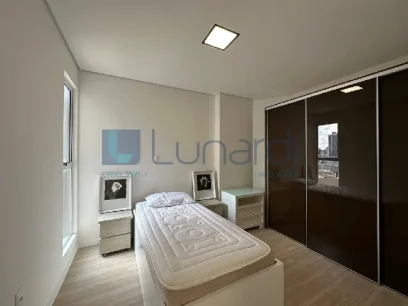 Foto Apartamento com 2 Dormitórios