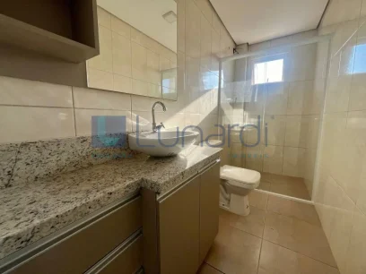 Foto Apartamento com 3 Dormitórios