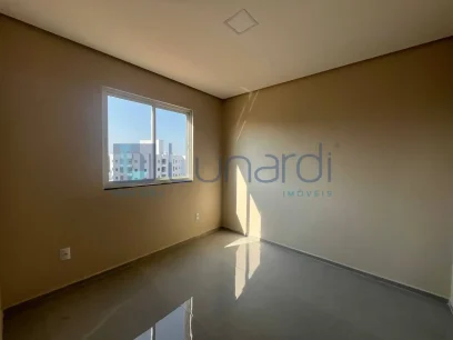 Foto Apartamento com 2 Dormitórios