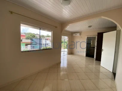 Foto Casa com 2 Dormitórios