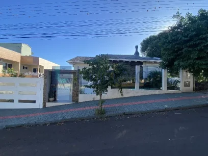 Casa com 3 Dormitórios