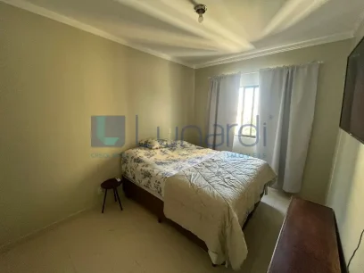 Foto Apartamento com 2 Dormitórios