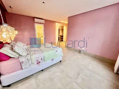 Foto Apartamento com 3 Suítes