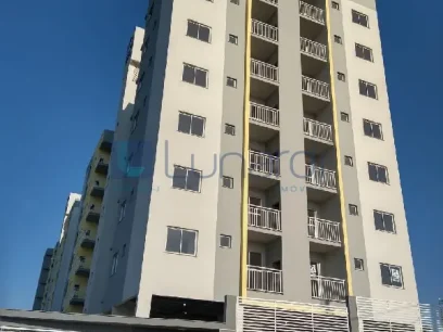 Apartamento com 2 Dormitórios