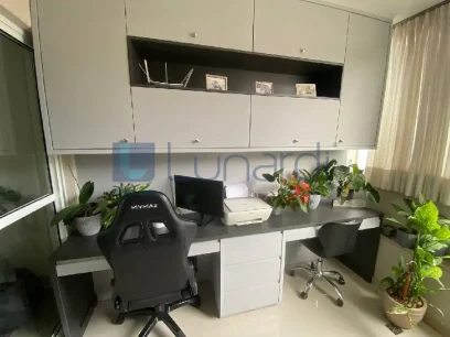 Foto Apartamento com 3 Dormitórios