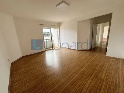 Foto Apartamento com 4 Dormitórios