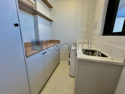 Foto Apartamento com 3 Suítes