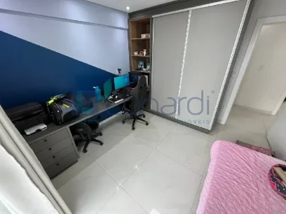 Foto Apartamento com 3 Dormitórios