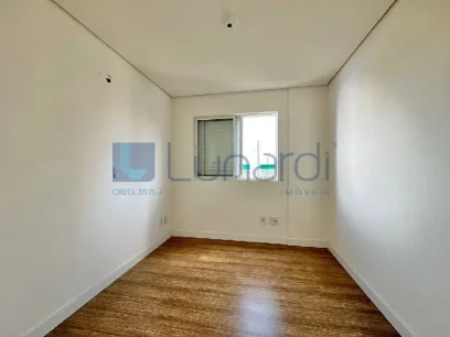 Foto Apartamento com 3 Dormitórios