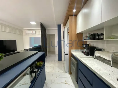 Foto Apartamento com 2 Suítes