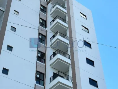 Foto Apartamento com 2 Dormitórios