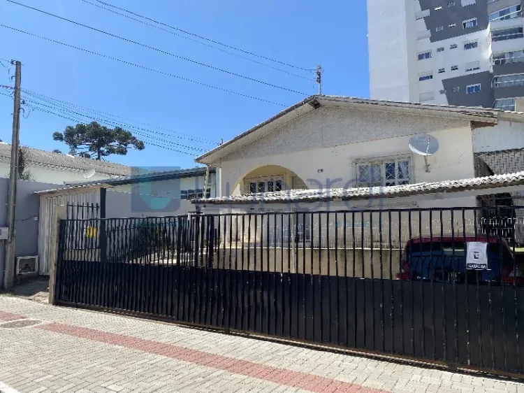 Casa com 3 Dormitórios